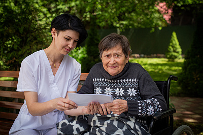 Пансионат для пожилых Дубки